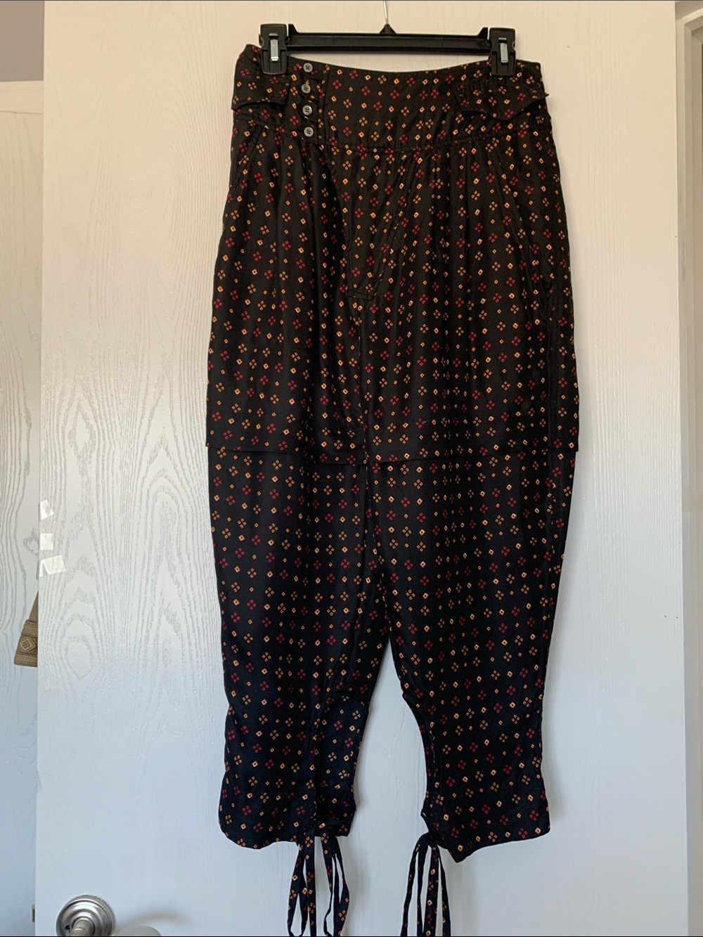 Black Printed Tie-Hem Women's Joggers